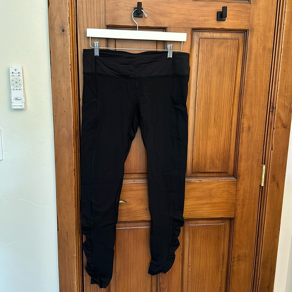 LuLuLemon “Speed tight cozy” leggings with ruched calves, Black, size 10